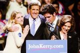 Bush blæs til snarprar sóknar gegn Kerry