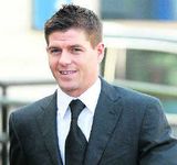 Gerrard vill semja áfram við Liverpool