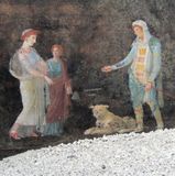 Litríkar freskur koma í ljós í Pompei