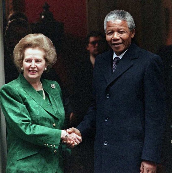 4. júlí 1990. Margaret Thatcher ásamt Nelson Mandela í London.