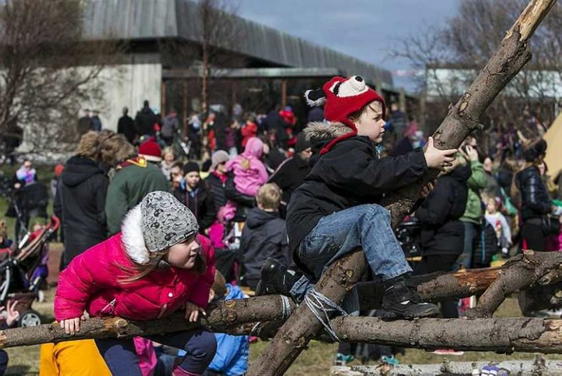 Sumardeginum fyrsta var fagnað á Klambratúni.