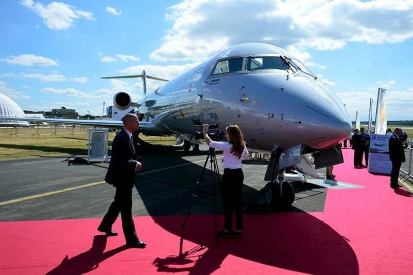 Bombardier CRJ 900.