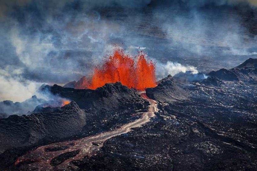 Gos í Holuhrauni