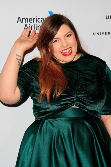  Mary Lambert.