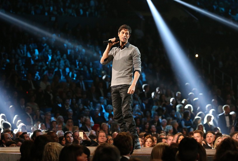 Enrique Iglesias.